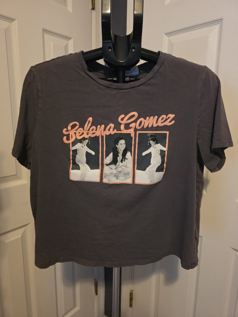 Selena Gomez Divided H&M Photograph Tee Shirt Large
